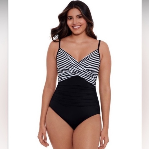 Embrace your Curves by Miracle Brands Swimsuit NWT Sz IX - Picture 1 of 14